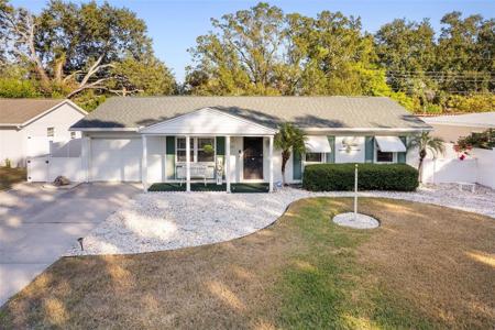 6423 MURRAY HILL DRIVE