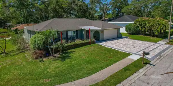 3119 HILLSIDE LANE