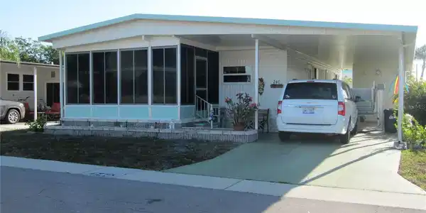 5619 BAYSHORE