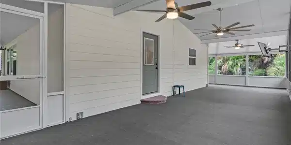 Image 4 Image 4