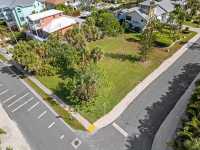 501 BAY