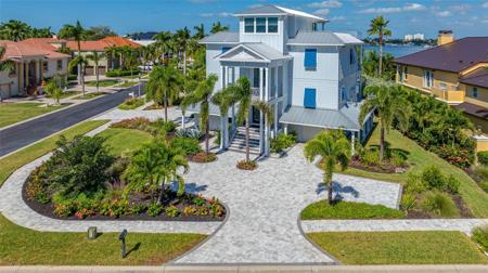 2813 KIPPS COLONY DRIVE S