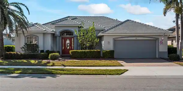 918 CHICKADEE DRIVE