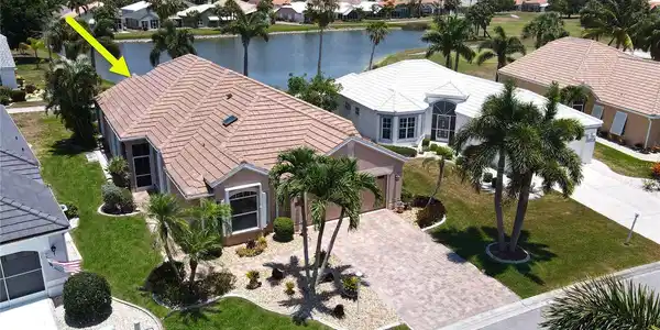 10288 SHADOW RUN COURT