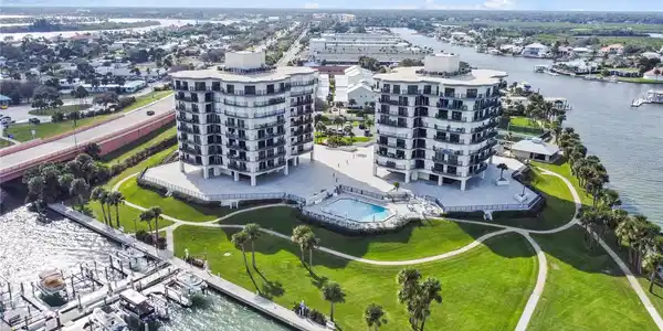 501 N CAUSEWAY