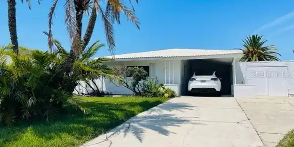 4757 FLORAMAR