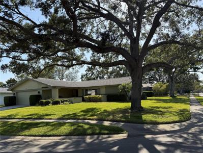 2722 WOODVIEW COURT