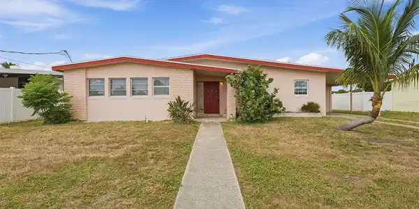 4094 GARDNER DRIVE