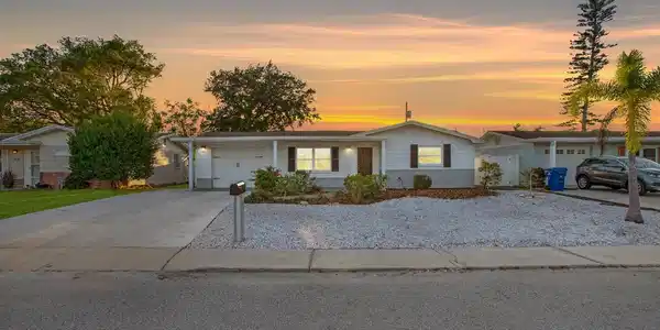 3249 BAYPORT