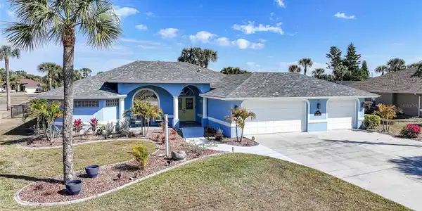 600 ROYAL POINCIANA