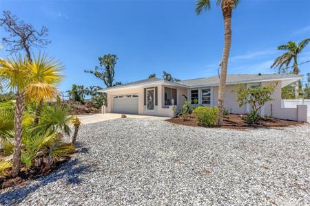 9151 PINE COVE