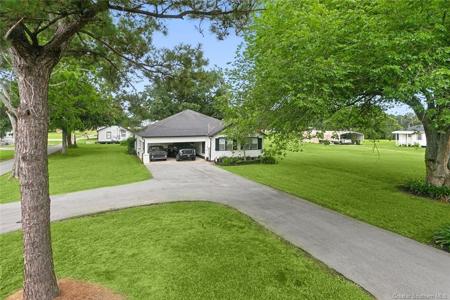 3013 Bayou Road