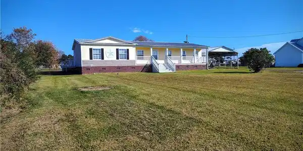 881 Island Road