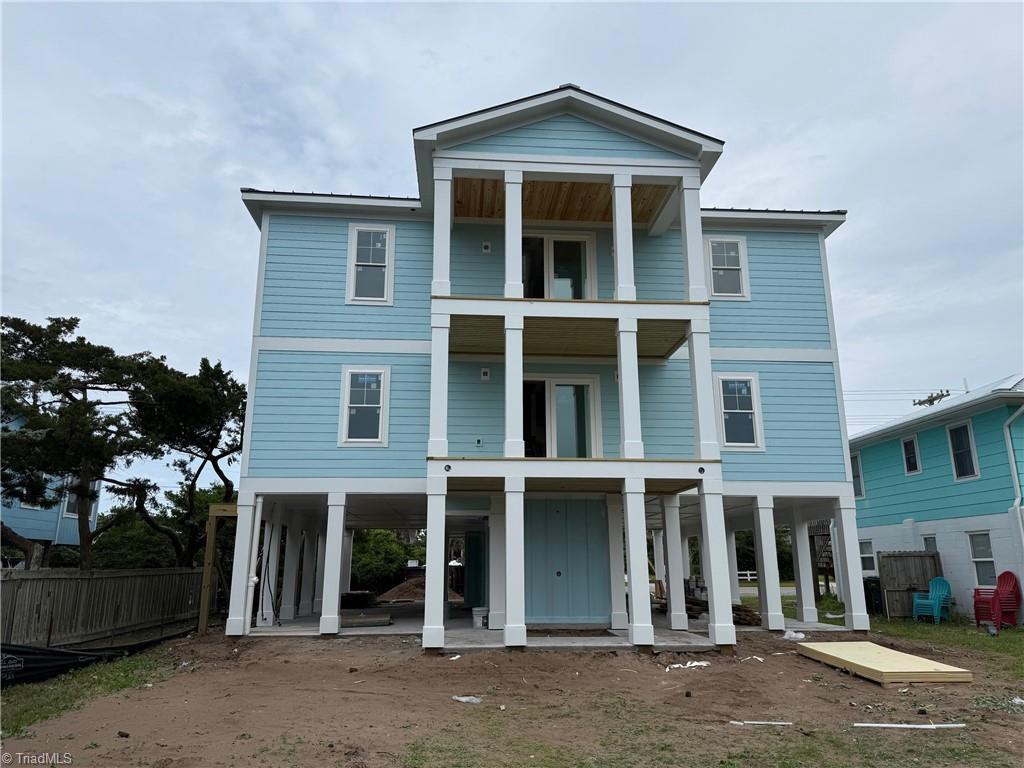 Image 2: Rear Of Home