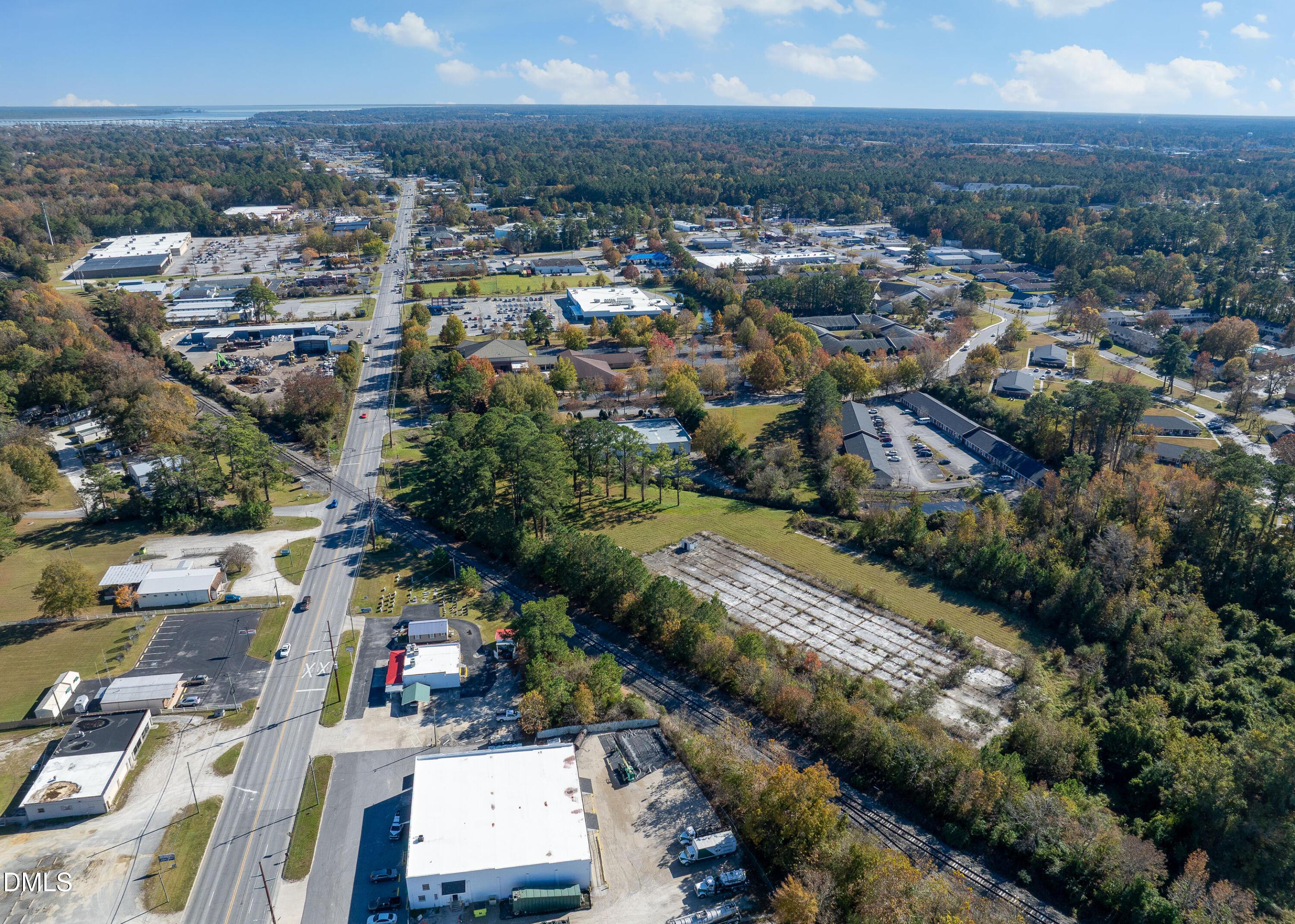 Image 4: Pacel ID 8-240-036 MLS-7