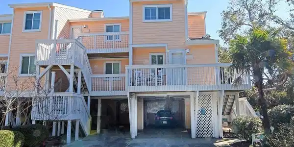 2404 Surfrider Circle
