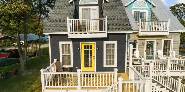 304 Main Street