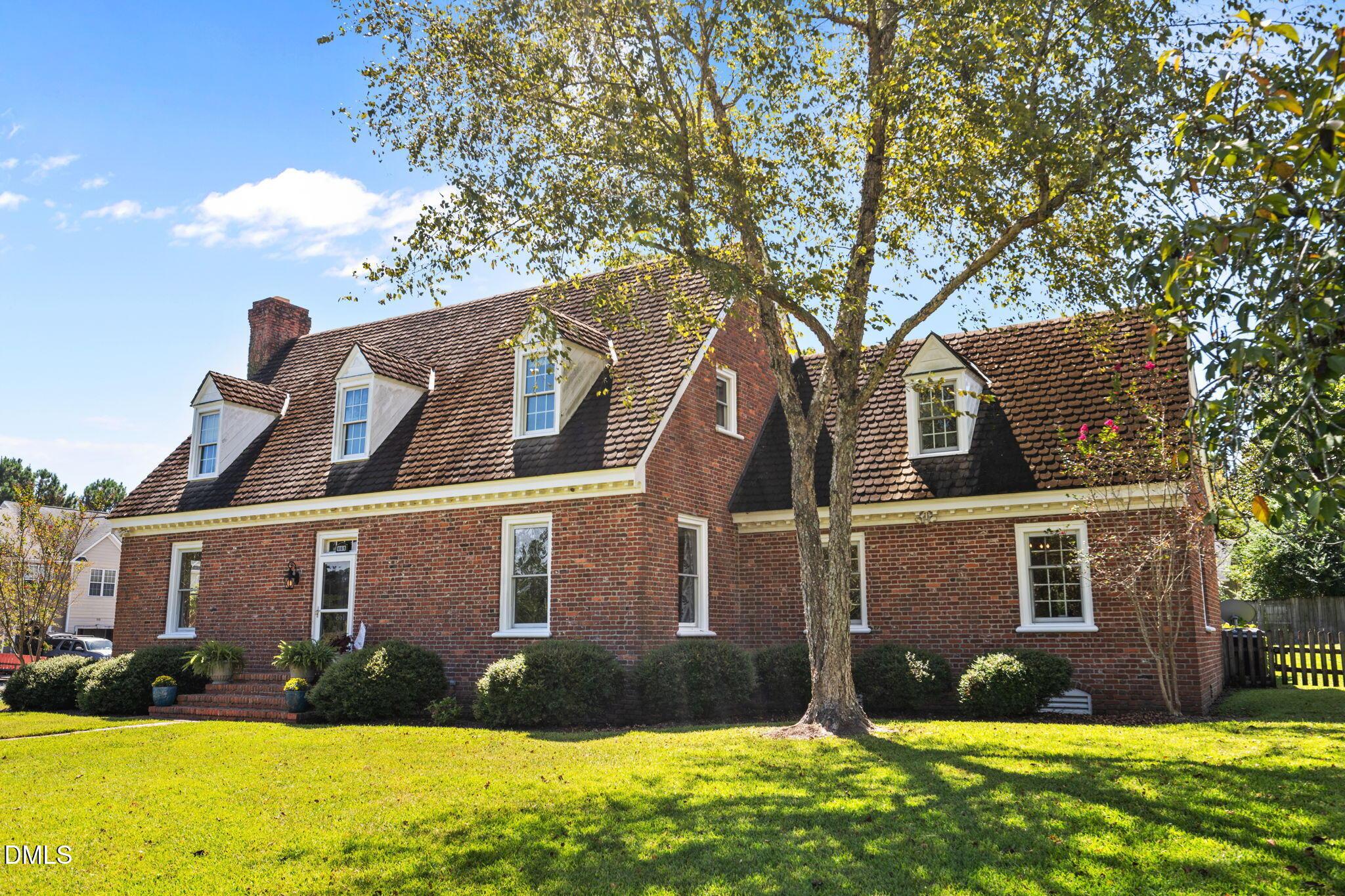 Image 2: 2-web-or-mls-02