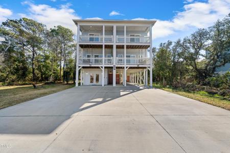 1111 Swordfish Lane