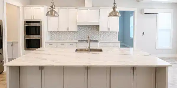 Image 4: Kitchen 2