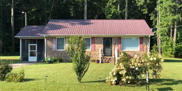 302 Jamestown Road
