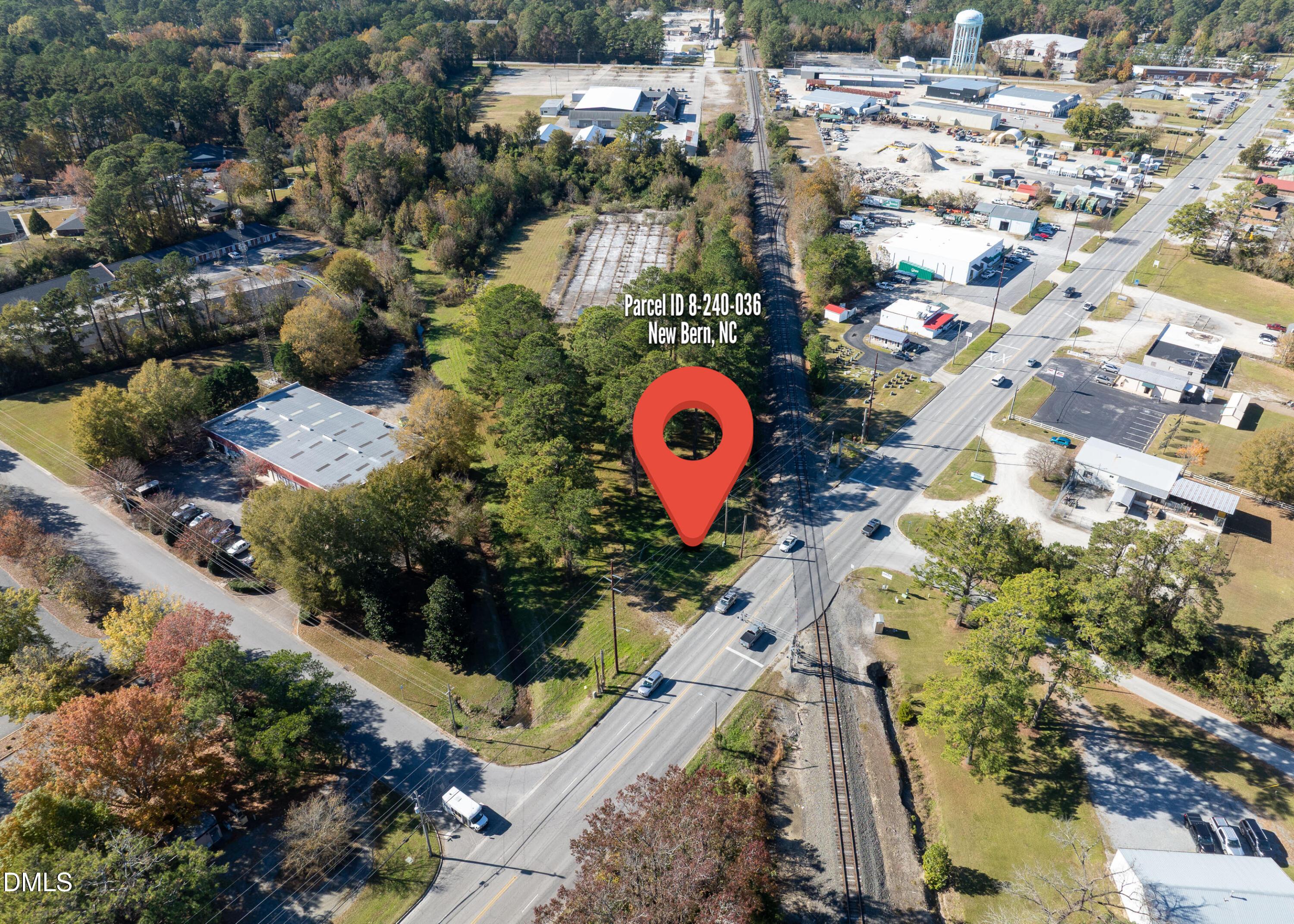 Image 2: Pacel ID 8-240-036 MLS-4