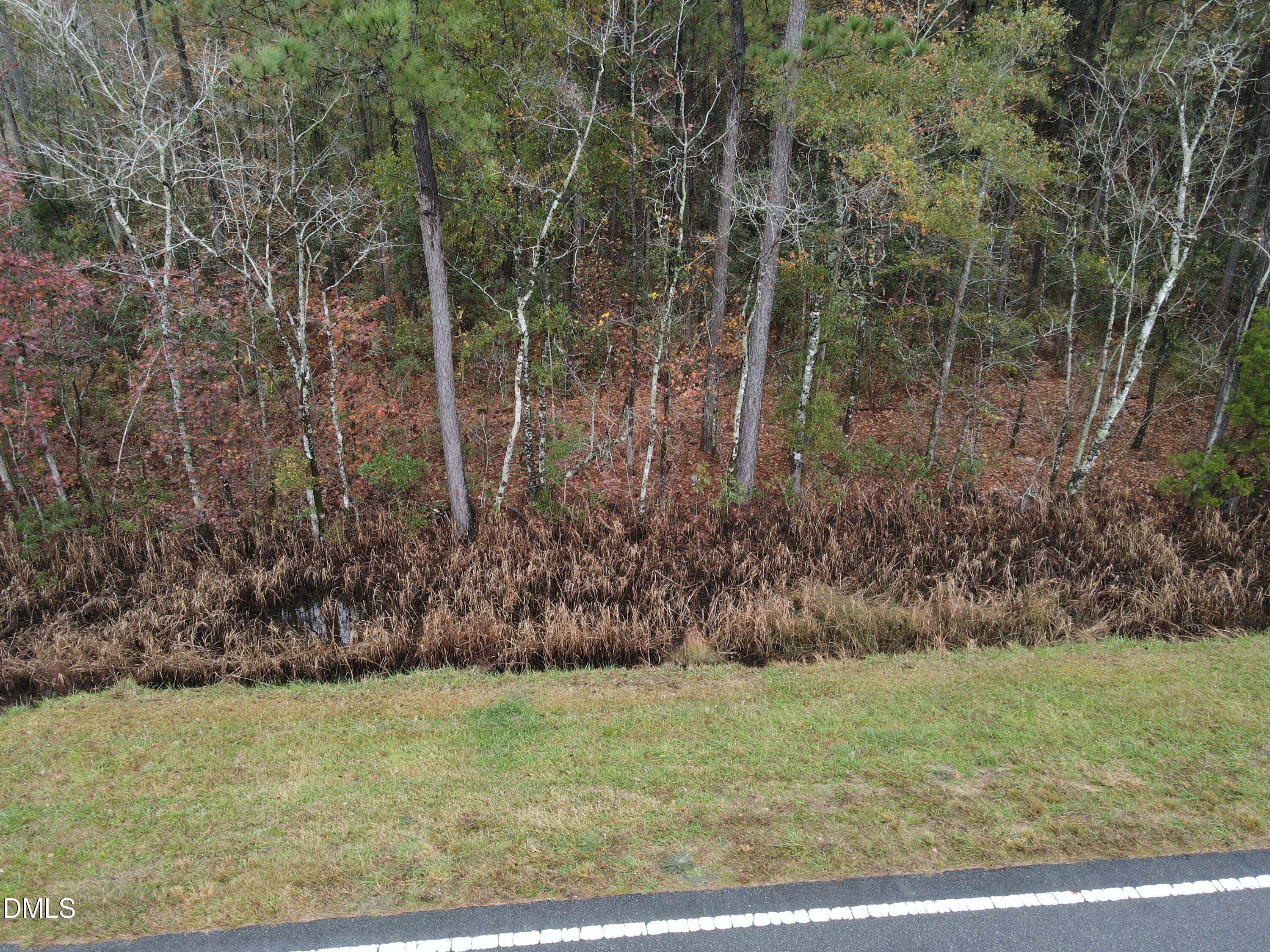 Image 3: 28 Acre 3