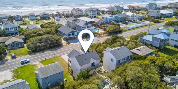 1125 S Topsail Drive