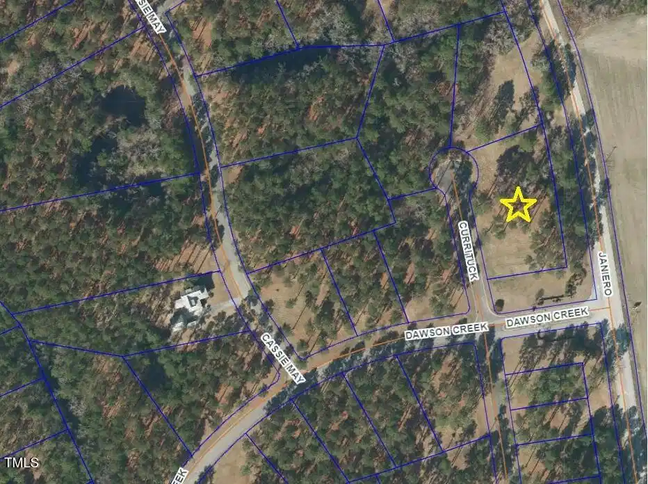 Image 1: 40 Currituck