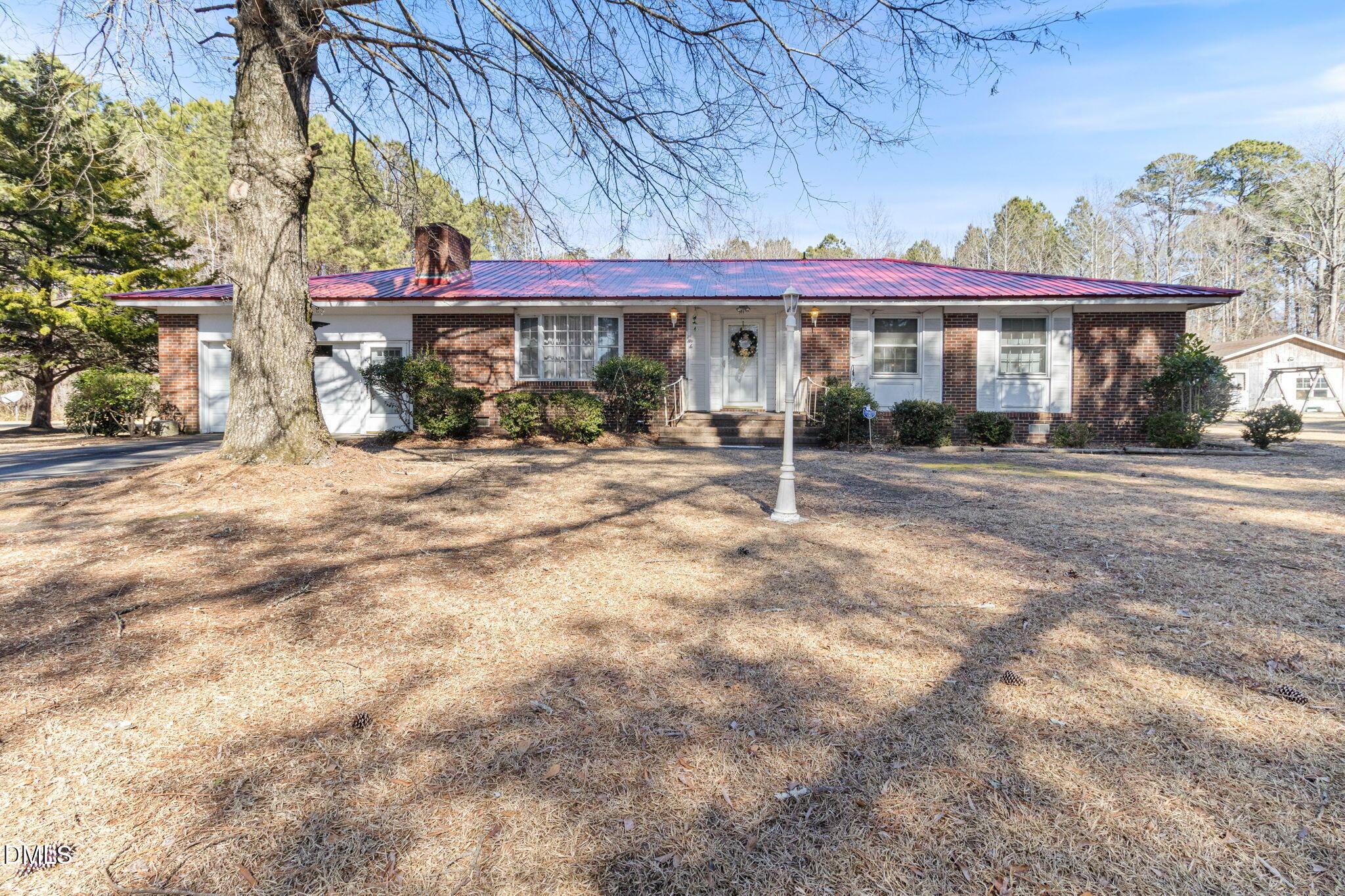 Image 1: 1-web-or-mls-IMG_8234